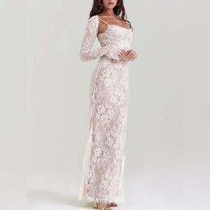 SALE | Lace ruched maxi dress NWT